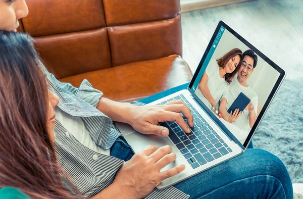 Family happy video call while stay safe at home during covid-19 coronavirus — Stock Photo, Image