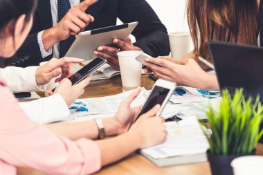 Ofis Odasında Grup Toplantısı.