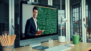 Öğrenci ve Üniversite Konsepti için E-öğrenim ve Çevrimiçi Eğitim.