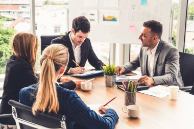 Ofis Odasında Grup Toplantısı.
