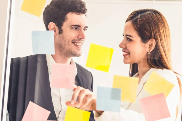 Creative Asian businesswoman in meeting workshop. — Stock Photo, Image