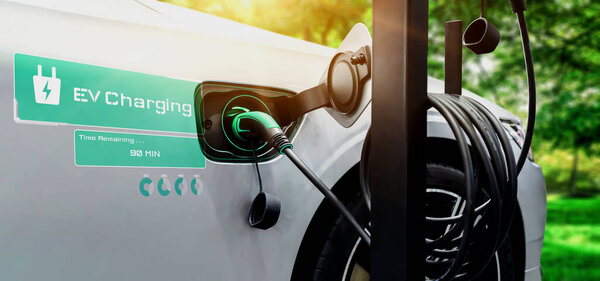 EV зарядная станция для электромобиля в концепции альтернативной зеленой энергии