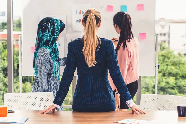 Multicultural working group in teamwork meeting. — Stock Photo, Image