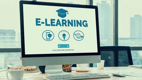 Öğrenci ve Üniversite Konsepti için E-öğrenim ve Çevrimiçi Eğitim. — Stok fotoğraf