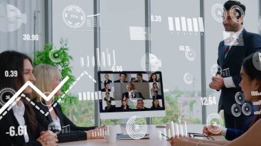 Şirket personeli toplantısındaki iş adamlarının yaratıcı görüntüsü