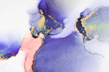 Kağıt üzerinde mermer sıvı mürekkep resminin mor altın soyut arkaplanı .