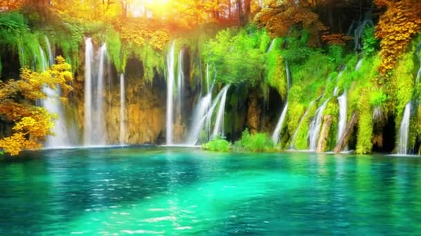 Vídeo cinematográfico del paisaje de cascada en los lagos de Plitvice Croacia en otoño — Vídeo de stock