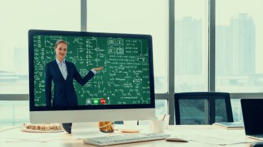 Öğrenci ve Üniversite Konsepti için E-öğrenim ve Çevrimiçi Eğitim.