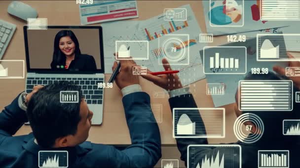 Visuais criativos de pessoas de negócios em uma reunião de pessoal corporativo em videochamada — Vídeo de Stock