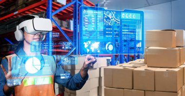 Yenilikçi VR depo yönetimi için gelecekteki sanal gerçeklik teknolojisi
