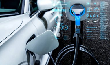 Alternatif yeşil enerji kavramında elektrikli araba şarj istasyonu
