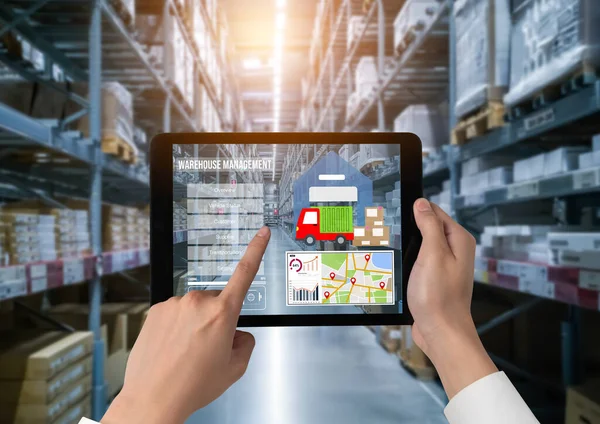 Warehouse management innovative software in computer for real time monitoring — Stock Photo, Image