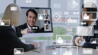 Şirket personeli toplantısındaki iş adamlarının yaratıcı görüntüsü