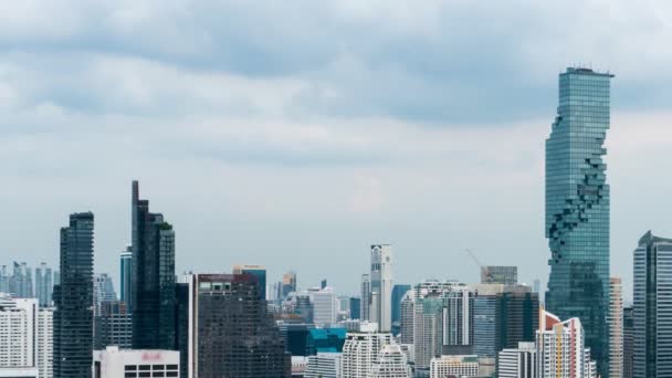 Time lapse paesaggio urbano e grattacieli nel centro della città di metropoli — Video Stock