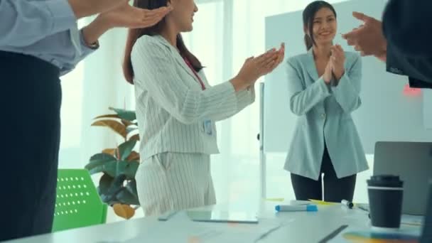 Businesswoman proficiently present work project receive celebrations from team — Stock Video