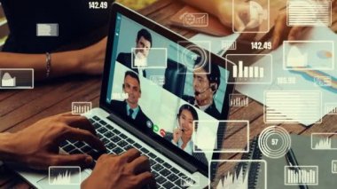 Şirket personeli toplantısındaki iş adamlarının yaratıcı görüntüsü