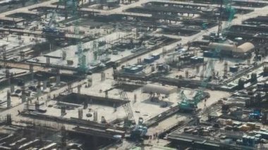 Metropolis 'te inşaat makineleri ile inşaat alanının zaman aşımı