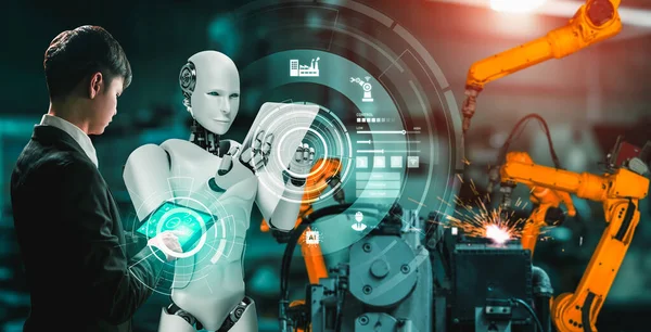 Robot dell'industria meccanizzata e lavoratori umani che lavorano insieme nella futura fabbrica — Foto Stock