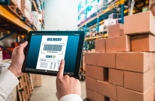 Warehouse management innovative software in computer for real time monitoring — Stock Photo, Image