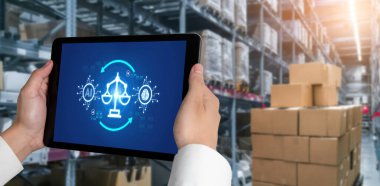 Yapay zeka etik standart hukuk ve bilgisayar ekranındaki kurallar yapay zeka etik şeffaflığının teknoloji suçunu önlediğine dair rapor sunuyor. canlı