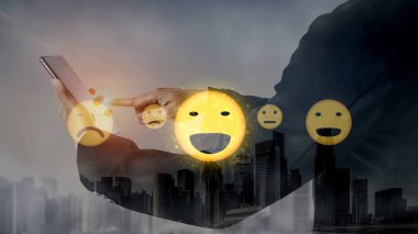 Müşteri deneyimi inceleme analizi, müşteri memnuniyeti iyileştirmesi, geri bildirim veri değerlendirmesi, hizmet kalitesinin artırılması ve iş itibarının çevrimiçi gözden geçirme yoluyla artırılması. Muxer