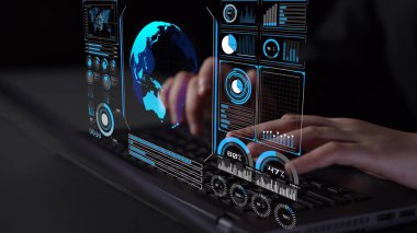 Dünya çapında dijital iletişimi, veri alışverişini ve internet bağlantısını gösteren yüksek teknolojili küresel ağ bağlantı arayüzü. Küresel bağlantı, veri etkileşimi ve dünya çapında iletişim. Thunk