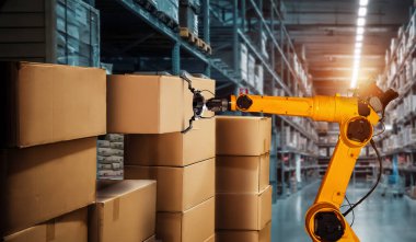 Yenilikçi depo ve fabrika dijital teknolojisi için akıllı robot kol sistemi. İnternet ağına bağlı IOT yazılımı kullanarak endüstri mühendisliği tarafından kontrol edilen otomasyon üretim robotu .