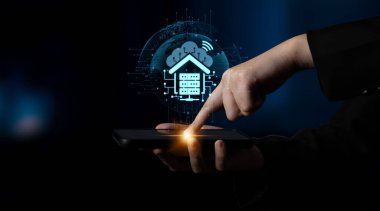 Bulut hesaplama, bulut stratejisi ve dijital altyapıyı ölçeklenebilir hizmetler, güvenli veri depolama ve bulut tabanlı dijital iş çözümleri ile dönüştüren bulut teknolojisi. Eğri