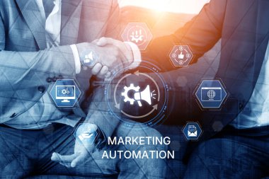 Pazarlama otomasyon diyagramı sunumu yapay zeka odaklı kampanya iş akışı, pazarlama otomasyonu, veri odaklı strateji, pazarlama otomasyon araçları ve iş dünyasında piyasa otomasyon süreci. Eğri