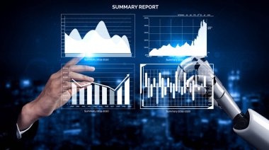 Robotik bir el, dinamik veri görselleştirmeleri ile etkileşime geçerek özet raporlar ve grafikler sergiliyor ve modern bir dijital manzaranın iç yüzünü vurguluyor. Etki