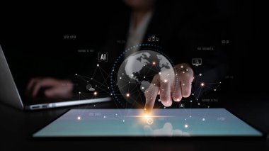 Yapay zeka ağı dijital dünya ve veri altyapısı Latch arasındaki bağlantıyı göstermektedir.