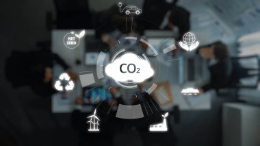 Yenilenebilir enerji ve küresel iklim eylem çabalarıyla ilgili ikonların yer aldığı dinamik bir iş toplantısında sürdürülebilirlik ve karbon azaltma girişimleri ele alındı. Raster.