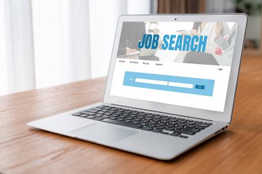 Çalışanların işe alım İnternet ağındaki iş fırsatlarını araması için mod web sitesinde online iş araması