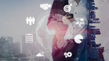 Küresel pazarlama ve finans stratejisi, dünya çapında ticari genişleme, uluslararası finans planlaması, sınır ötesi pazarlama ve küresel ticari başarı için dijital pazarlama araçları. Muxer