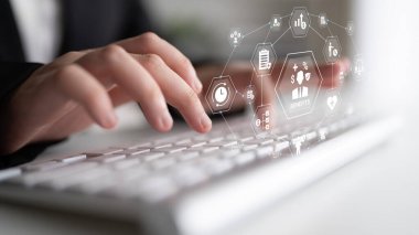 Küresel çalışan yardımları teşvik edici yapı, işgücü katılımı ve kurumsal büyüme ayrıştırmasını destekler