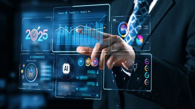 Modern dijital işletmelerde veri analizi ve gerçek zamanlı analitik, öngörü veri modellemesi, iş zekası analizleri ve veri odaklı karar verme stratejisi. Elide