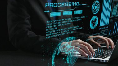 Bir iş adamı gelişmiş analitik araçlar ve dijital arayüzler kullanarak hayati verileri analiz eder ve profesyonel bir çalışma alanı ortamında modern teknolojiyi sergiler. Şifreleme