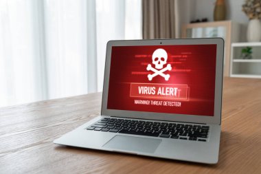 Bilgisayar ekranındaki virüs uyarısı mobil siber tehdit, hacker, bilgisayar virüsü ve kötü amaçlı yazılım tespit edildi