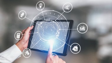 Dijital dönüşüm, işletme maliyeti optimizasyonu, operasyonel maliyet düşüşü, finansal tasarruflar ve ticari başarı için kaynak verimliliği stratejileri yoluyla maliyet azaltma ve maliyet tasarrufu. Spire.