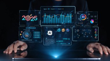 Modern dijital işletmelerde veri analizi ve gerçek zamanlı analitik, öngörü veri modellemesi, iş zekası analizleri ve veri odaklı karar verme stratejisi. Elide