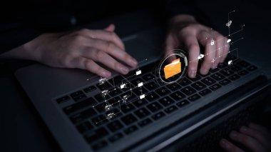 Dijital dizin sistemleri dosya düzenini, güvenli bulut erişimini ve üretkenliği artırmak için yapılandırılmış belge işlerini geliştirir. Latch