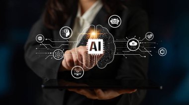 LLM 'de yapay zeka asistanı, büyük veriler, makine öğrenimi ve üretken yapay zeka gücü gelişmiş iş uygulamaları için ajanssal yapay zekayı destekliyor. Latch