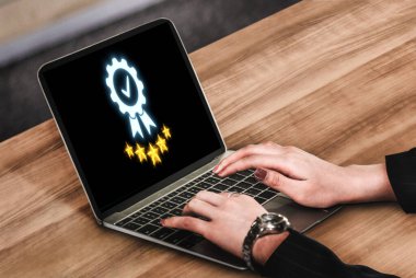 Çevrimiçi ürün sertifikası, önemli bir başarı. Ürün sertifikasını geçirerek kaliteye ve güvenilirliğe olan bağlılığını gösteriyor. canlı