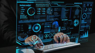 Modern, teknoloji odaklı bir çalışma alanında karar verme mekanizması için tasarlanmış anahtar ölçü ve içgörüleri gösteren ileri teknoloji iş veri analizi panelini araştırın. Şifreleme