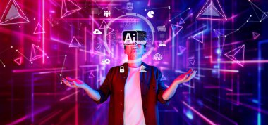 Bir adam sanal gerçeklikle etkileşime geçiyor, dijital sembollerle çevrili yapay zeka kavramlarını keşfediyor ve çarpıcı, fütüristik bir çevrede yenilik ve teknoloji sergiliyor. XDMCP