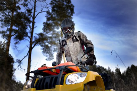 Motociclista ATV
