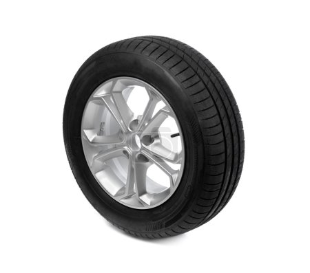 Rueda de coche aislada en blanco. neumático
