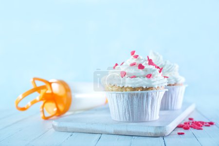 Magdalenas con crema blanca
