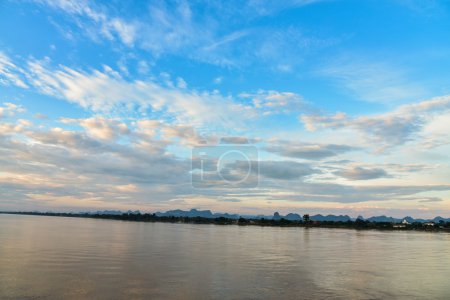 Atardecer río Mekong
