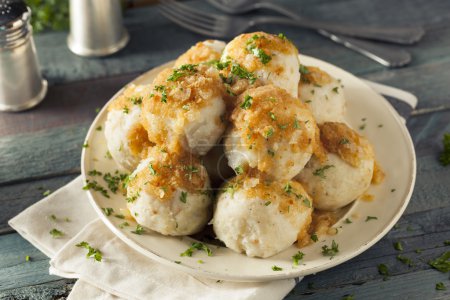 Dumplings hechos en casa de papa alemana
Dumplings hechos en casa de papa alemana